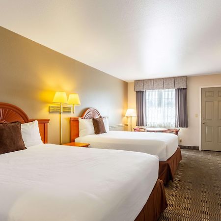 Americas Best Value Inn Burns Exterior foto