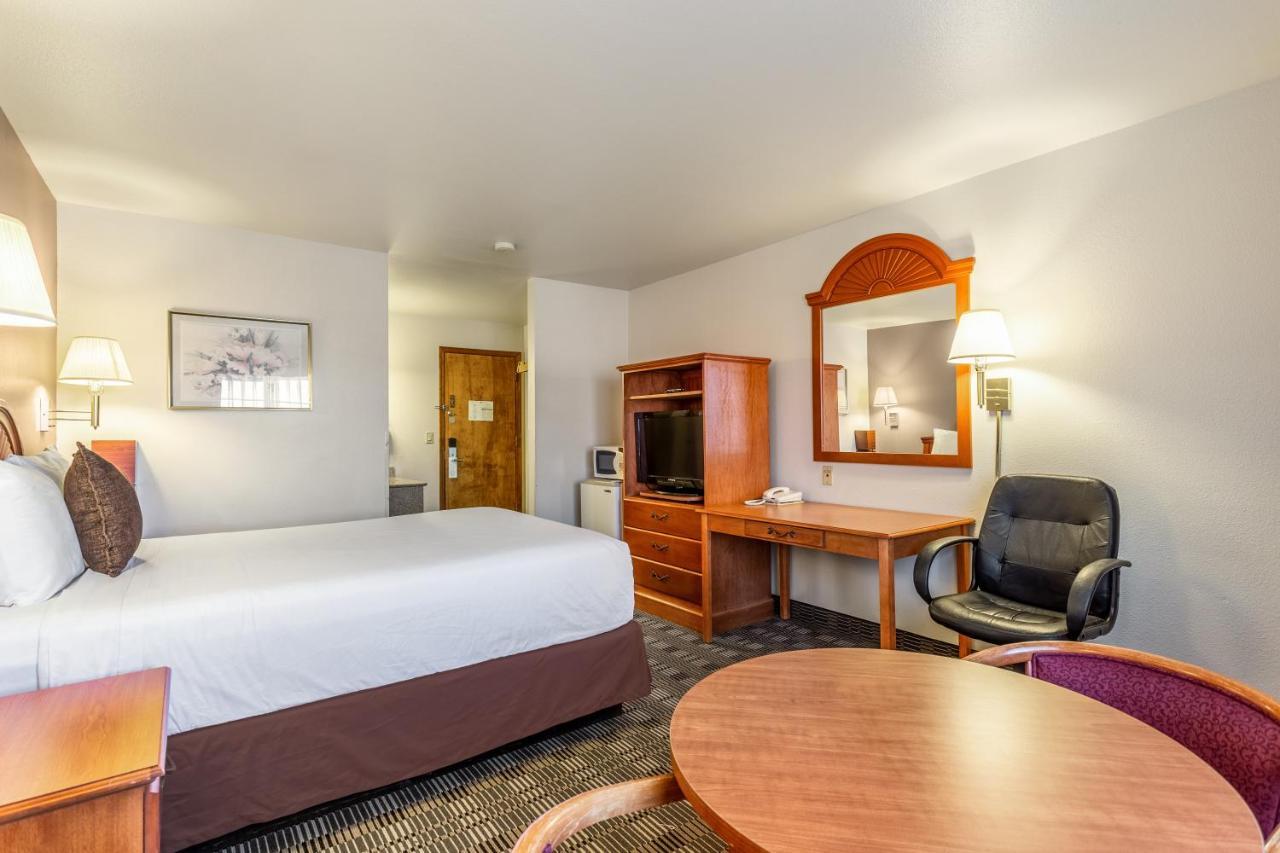 Americas Best Value Inn Burns Exterior foto